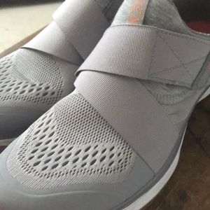 Tiem spin shoes with clips